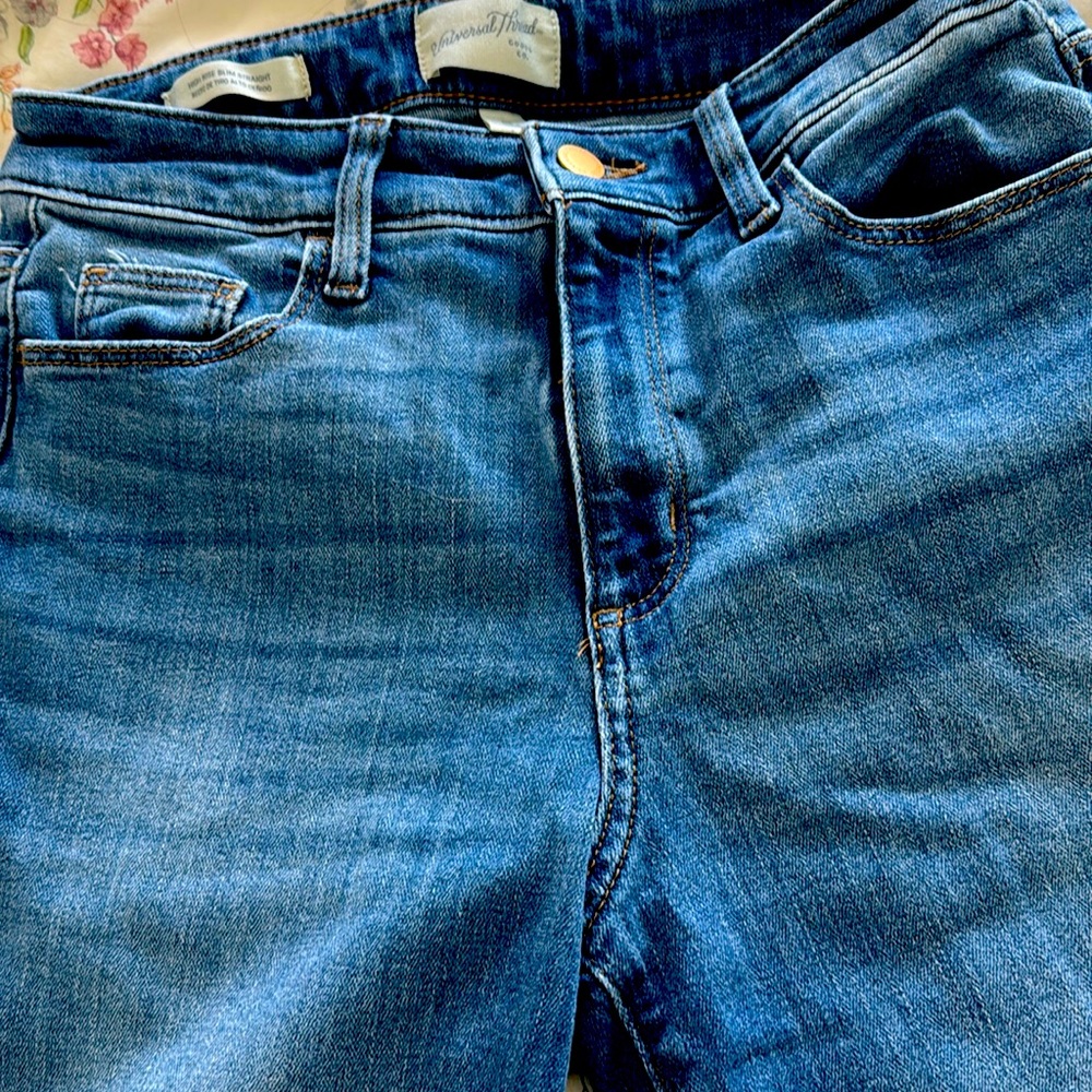 Universal threads high rise slim straight size 6S